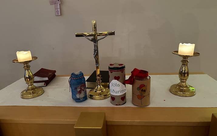 Altarið í Kirkjuselinu.jpg - mynd