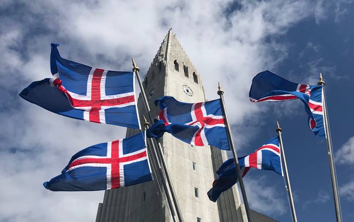 477730743_3904126276524324_423667161409772734_n.jpg - mynd