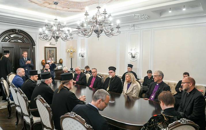 b578676b-cfe9-48fa-a1b7-5534283b24dc.jpg - mynd